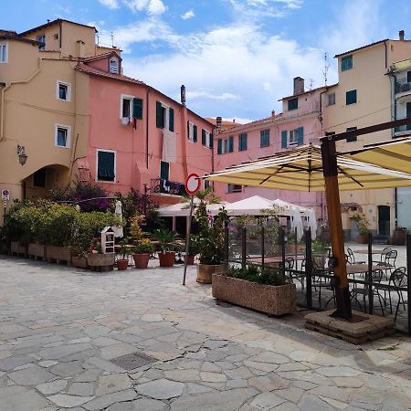 Incantevole appartamento sul mare - Borgo Marina Imperia Esterno foto